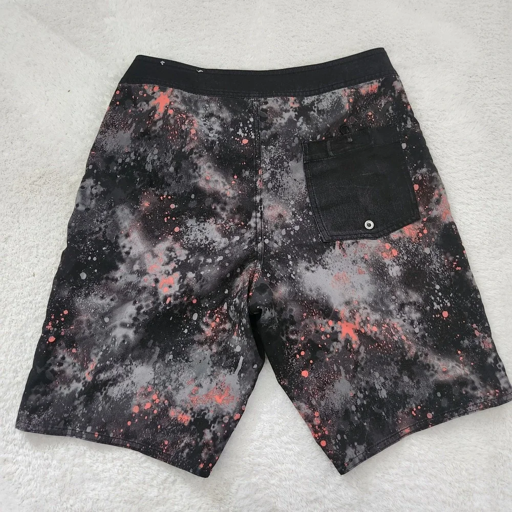 American Eagle Mens Board Shorts Black Grey‎ Coral Paint Splatter Swim Trunks S